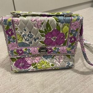 Vera Bradley Handbag - NWOT- New without tags